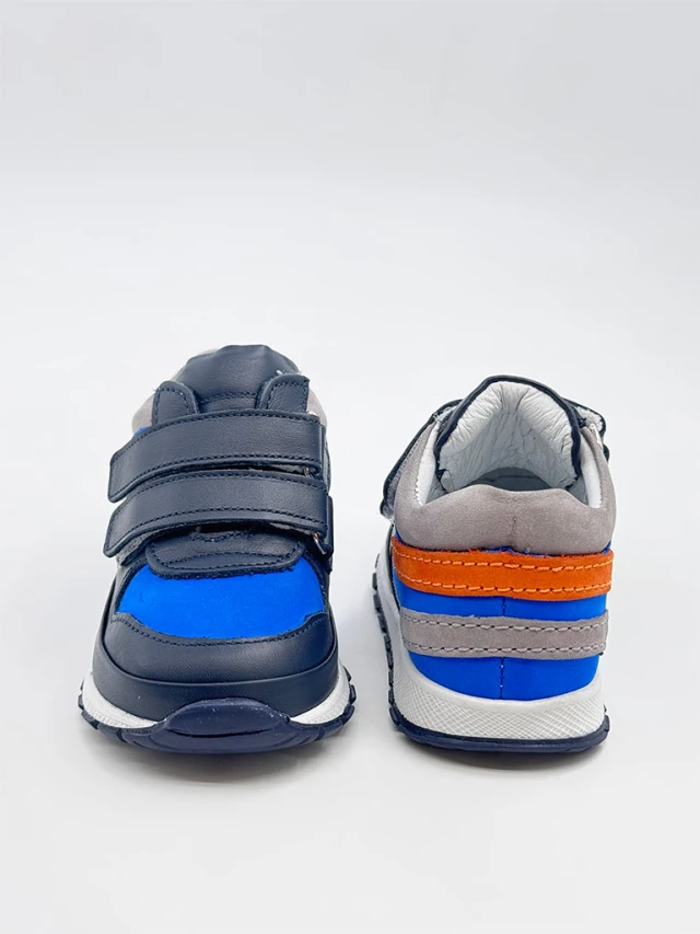 Adidasi baieti Cod AB=05